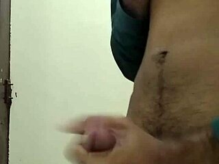 Sünnet sonrası mastürbasyonla gay ilk boşalma