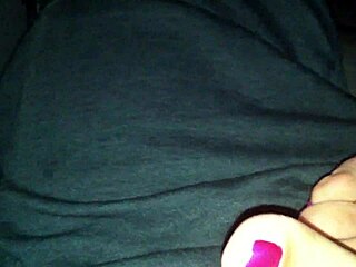 Amateur Mexican Footjob Action in Wild Bedroom Scene