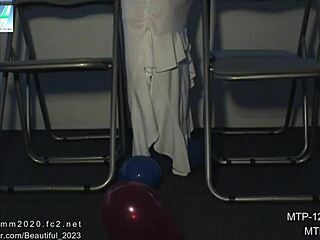 Natural Japanese muscle woman operation