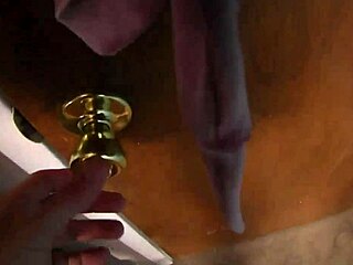 จัดหนักให้แม่เลี้ยงสุดเซ็กซี่ของแฟนในศึกเร่าร้อน