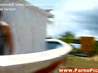 tetona gets fucked in public outdoor spot by stranger