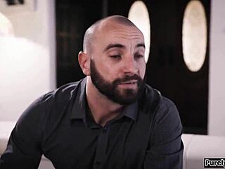 为什么变态用杠杆操他的侄女？