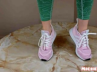 Sneaker try-on session. 👟