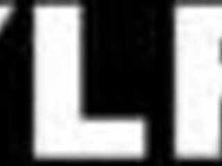 Horny MILF jebe tínedžera 18+ priateľa v tajnosti