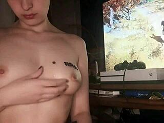 Perfektní mladá chůva, zvládneš ten velký zadek?