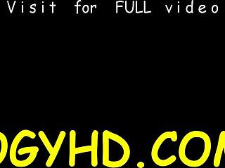 Νέα μέλισσα κάνει μαλακία σε παλιό πούτσο και την χτυπάει σκληρά καθημερινά! 😜