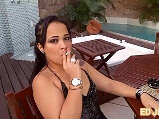 Fumando and Fodendo Bareback in Raw Anal Action