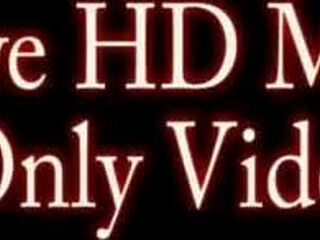 إيفي تكشف مغامرة جماعية جامحة مع ركوب قوي