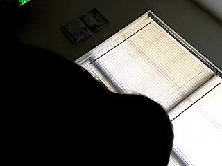 She Knows How To Give Handjob