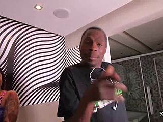 Hey, check Amanda Souza, the stunning morena, only at Sexfoxx! 😍