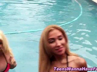 Amateur teen at party gets facial 😏