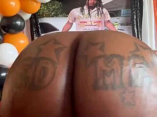 happy birthday, here's a sloppy ebony blowjob on big black cock webcam 😘 monster fun