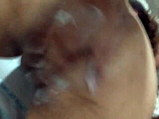 ninfomana loca enjoys anal fingering