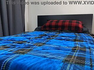 I watched Scarlet take it in the ass