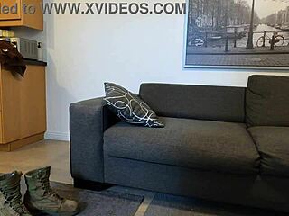 I watched Scarlet take it in the ass