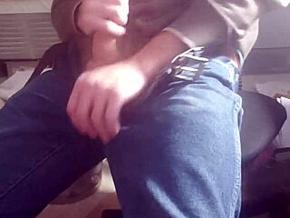 whites got big dick too