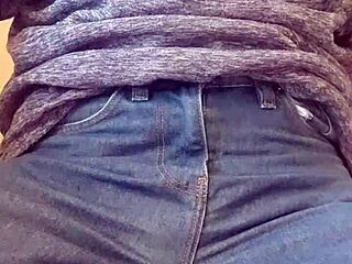 i'm gaste85, peeing in my pants in the kitchen, feeling so embarrassed and wet.