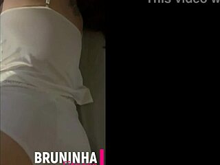 ปลุกเพื่อนสาวแล้วแตกหนัก - ตอนที่ 1