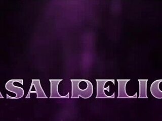 Loira gostosa e safada faz sexo de manha cedo video completo no red