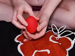 Gamergirlroxy Feels Intense Orgasm Using Compact Sex Toy