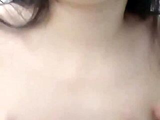 Wah, Pinay Filipina ni tunjuk aksi panas dalam panggilan video!