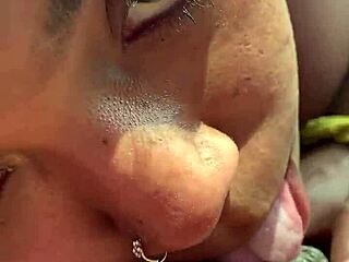 Her pussy tastes amazing in car