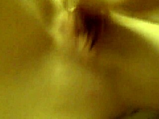 Can You Handle This Squirting Finger Fuck in 69?