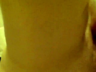 Can You Handle This Squirting Finger Fuck in 69?