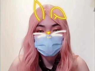 Selena's sexy shemale in corset masturbates with heels on