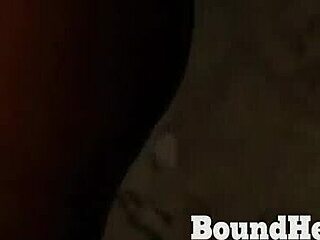 Издани роб терета се претвара у сензуалну девојку за везивање