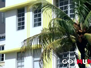 codey steele surprises mona azar with his dick inside 😲