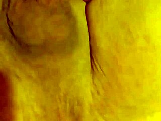 latina shemale stevi dolly explores toys in solo play