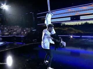 mellanie monroe riding big dick doggy style?