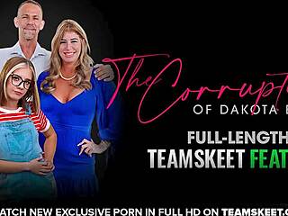 Shoplyfter baba Mazy Myers prehľadávaná a vypočúvaná v napätom zadnom priestore.