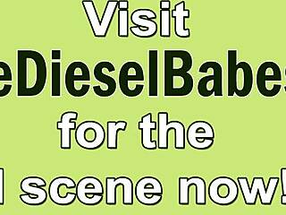 达利亚斯基享受放松伸展课程