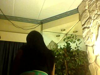 Calina ashley performs sexy sweet super squirting