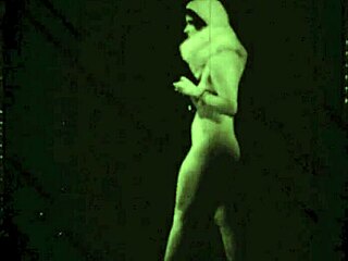 vintage london in roaring twenties shadows