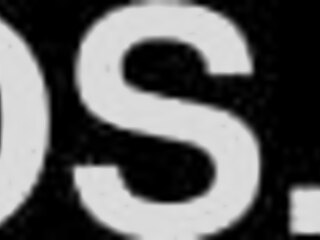 ох, този голям оргазъм на милфата е супер интензивен!