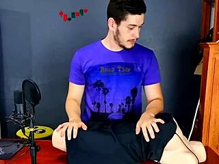 Wow! Tantaly er den hotteste sexdukke nogensinde!