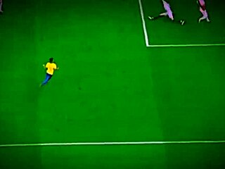 Peru milf battles Brazilian ass action