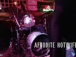 afrodite rj at party without panties