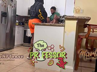 BTS Divine flaunts fat ebony BBW body in Florida craving monster cock