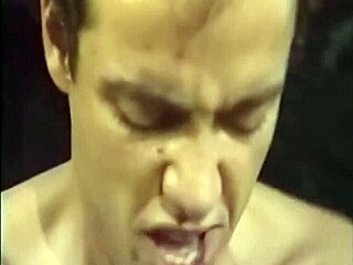 Czy kiedykolwiek widziałeś klasyczny retro filmik taki jak ten?