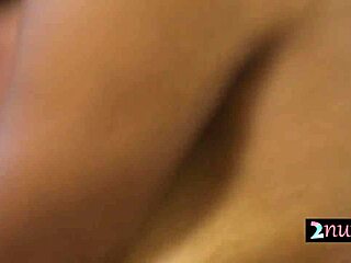 我被陌生人猛钻骚穴