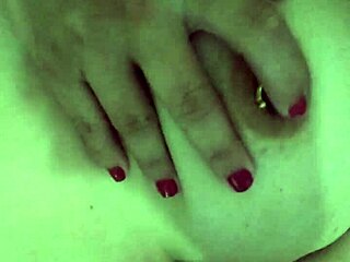 I couldn't hold back and came with this big cock 😍