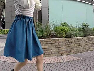 Seznamuju se s úžasnou velkokožkou na zábavu