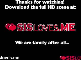 Yo, peminat sislovesme, tengok Penelope Kay buka baju dan memeknya digodam oleh abang tiri