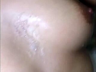 Yuzuki-chan, 23, gives paizuri and handjob in love hotel for massive ejaculation