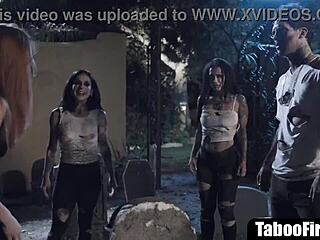 Se tulinen punapää sai kovan naidan zombeilta villinä halloween-yönä.