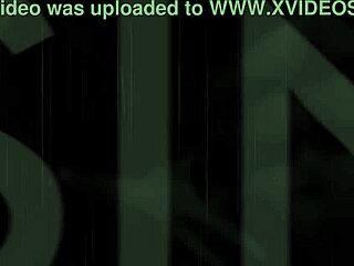 Rugalmas Veronica Leal szenvedélyes szexben nagy cicije és borotvált puncija közelképeivel